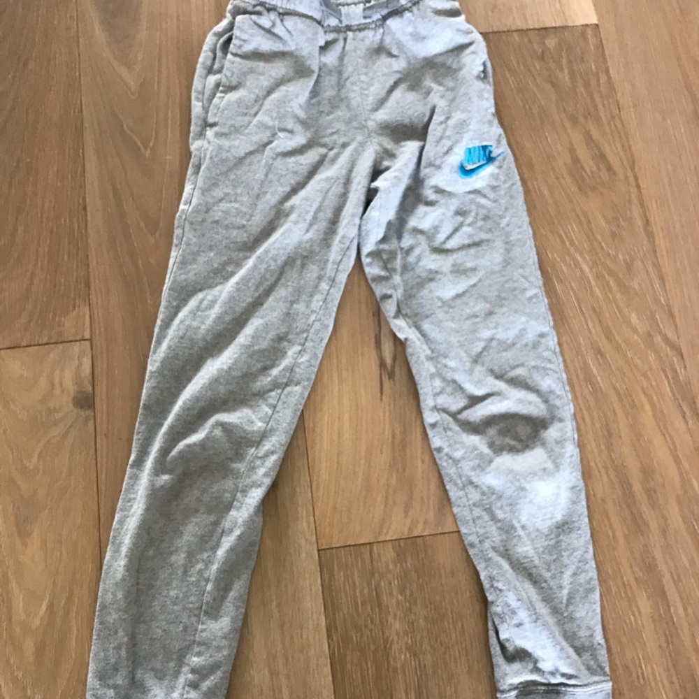 Nike joggers